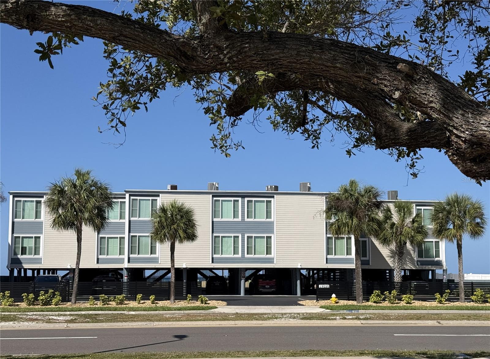 19020 GULF BLVD #8, INDIAN SHORES, FL, 33785