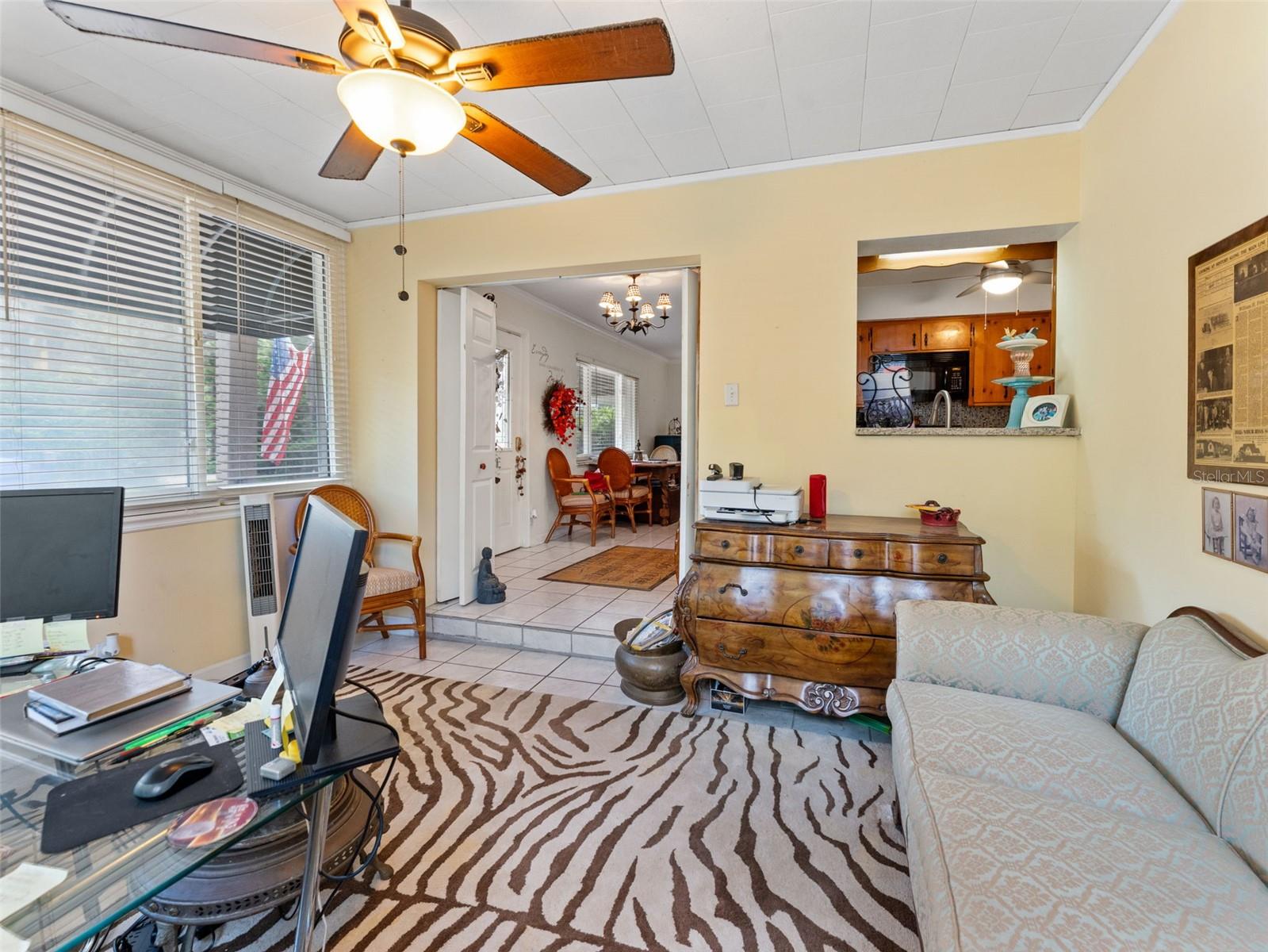 12510 NOREAST LAKE DR, TAMPA, FL, 33612