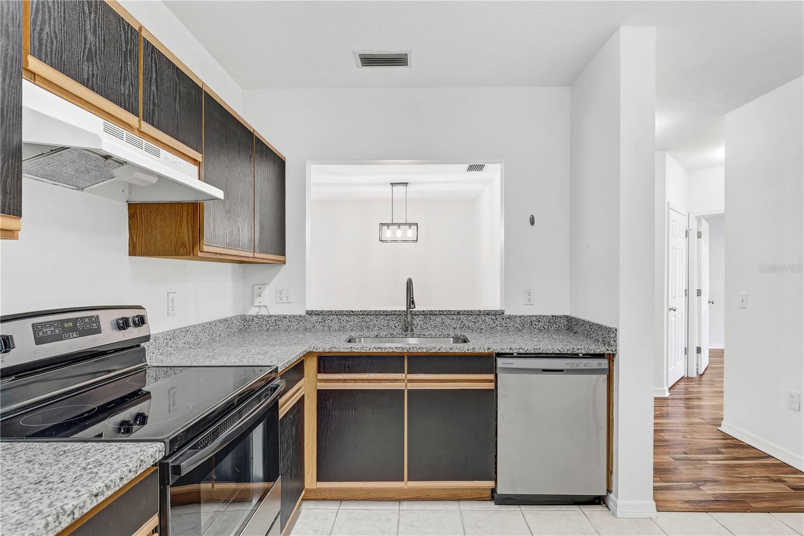 6014 PORTSDALE PL #202, RIVERVIEW, FL, 33578