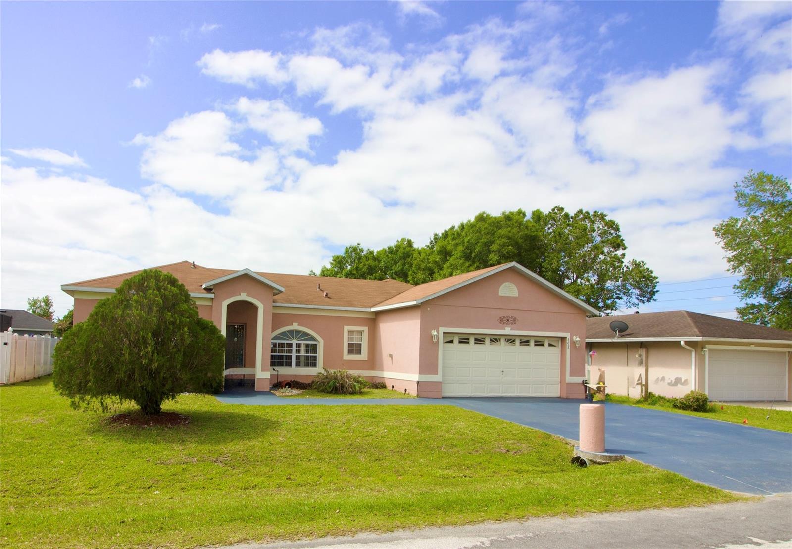 302 FERRARA CT, KISSIMMEE, FL, 34758