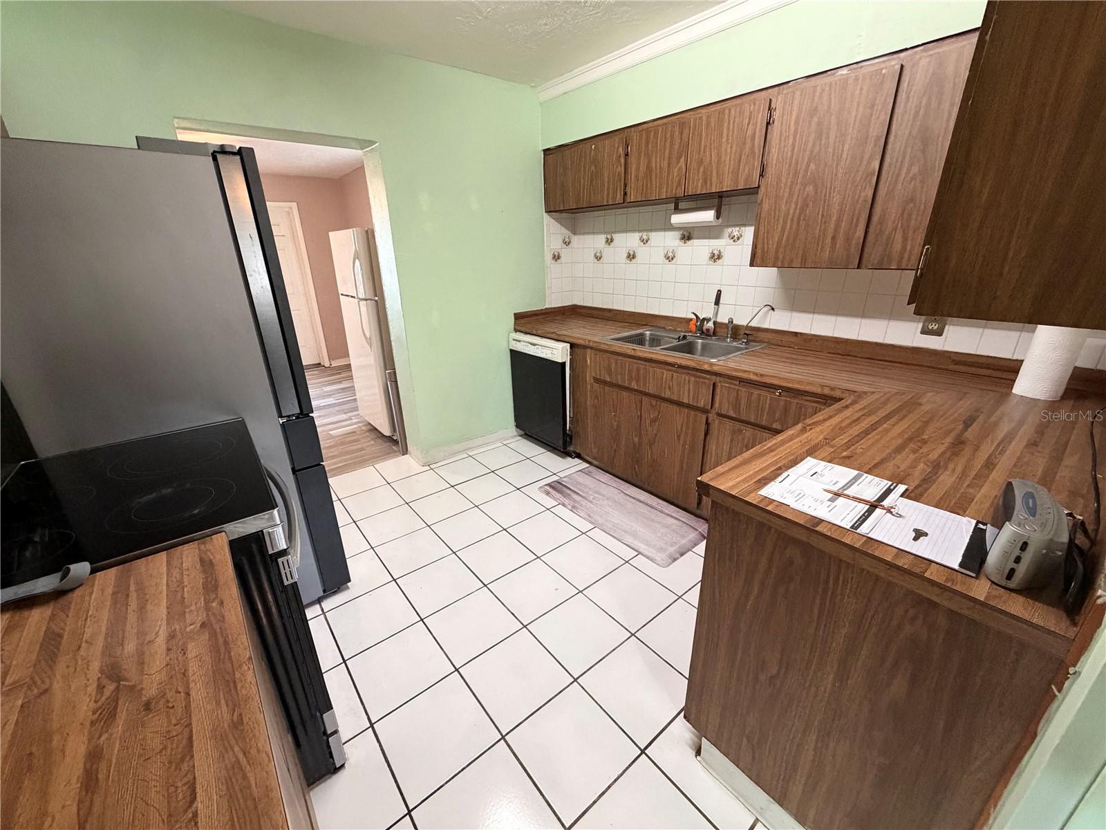 4102 74TH ST N, ST PETERSBURG, FL, 33709