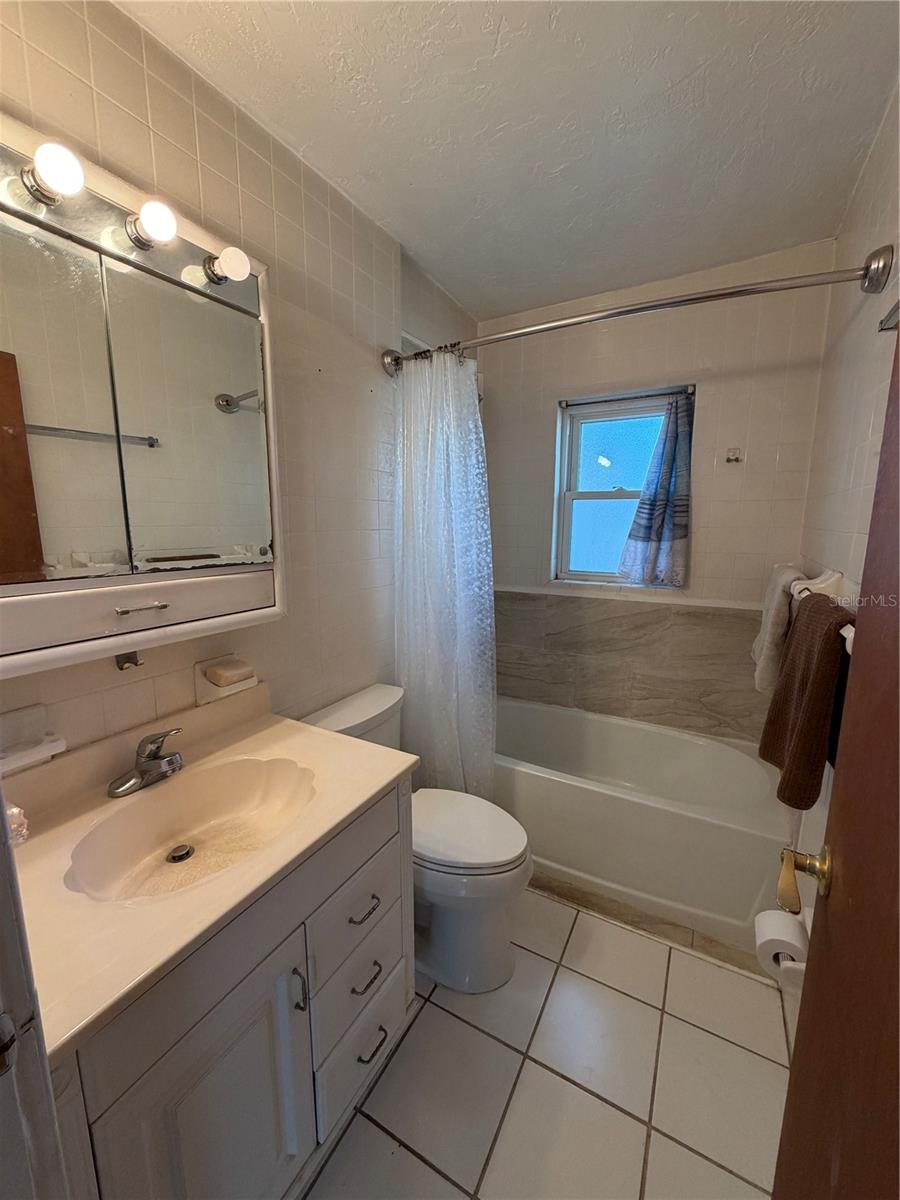 4102 74TH ST N, ST PETERSBURG, FL, 33709