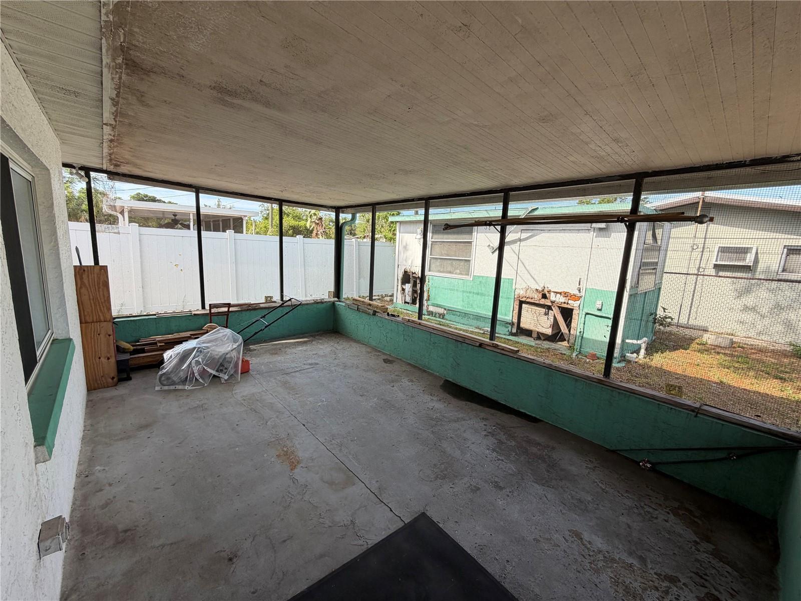 4102 74TH ST N, ST PETERSBURG, FL, 33709