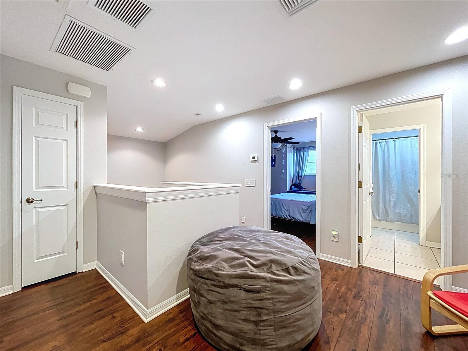 19540 SUNSET BAY DR, LAND O LAKES, FL, 34638