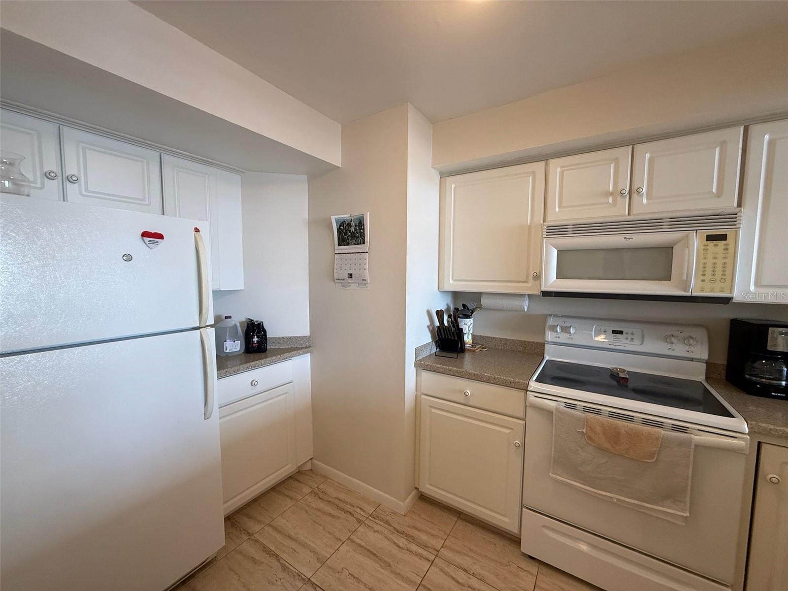 6279 SUN BLVD #403, ST PETERSBURG, FL, 33715