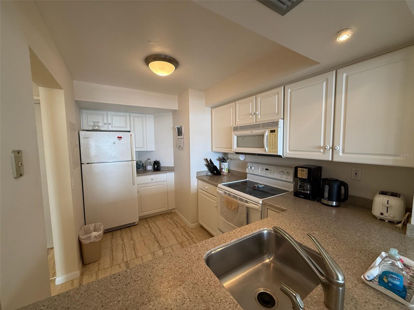 6279 SUN BLVD #403, ST PETERSBURG, FL, 33715