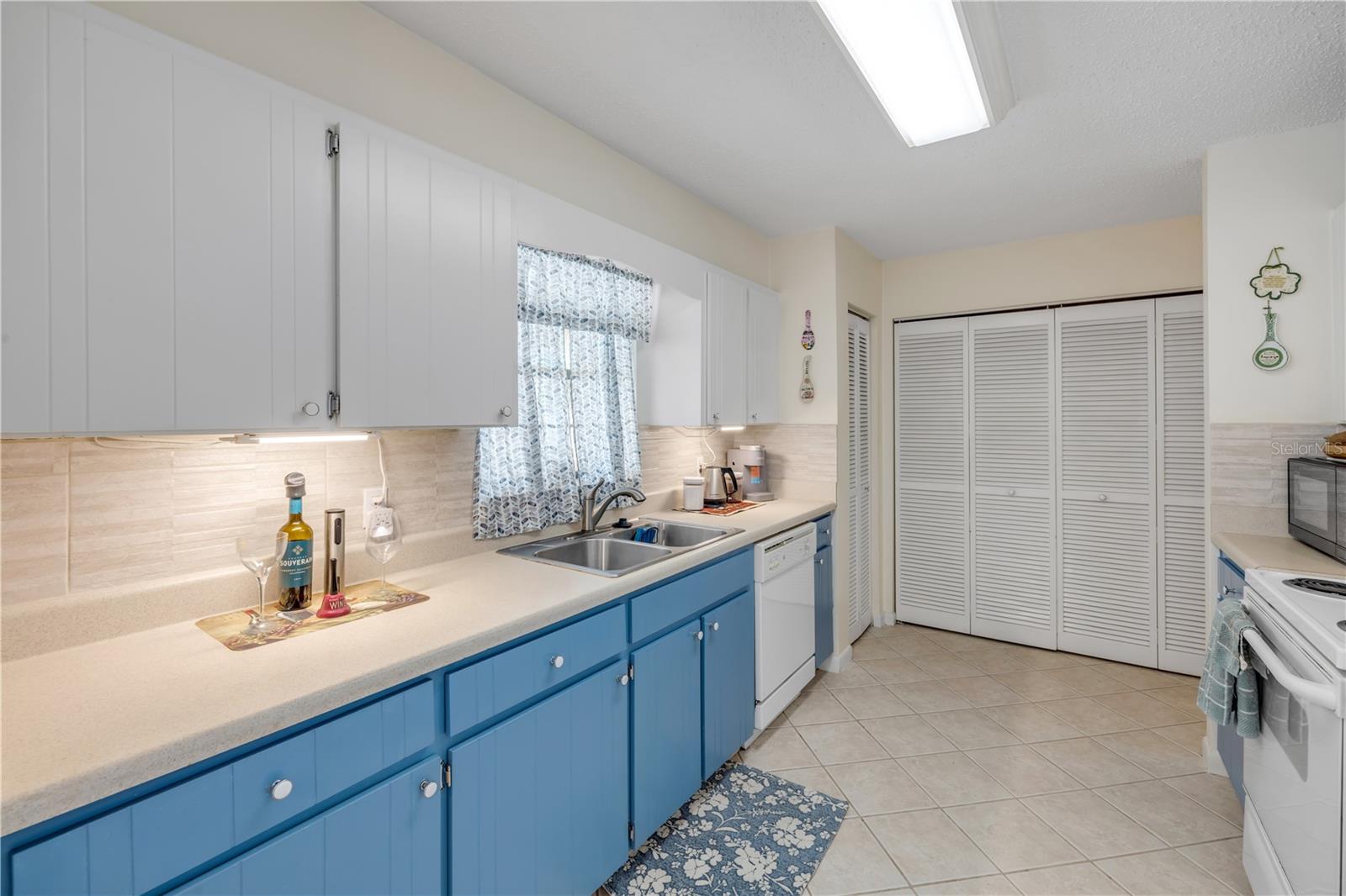 2321 VISTA PALM DR, EDGEWATER, FL, 32141