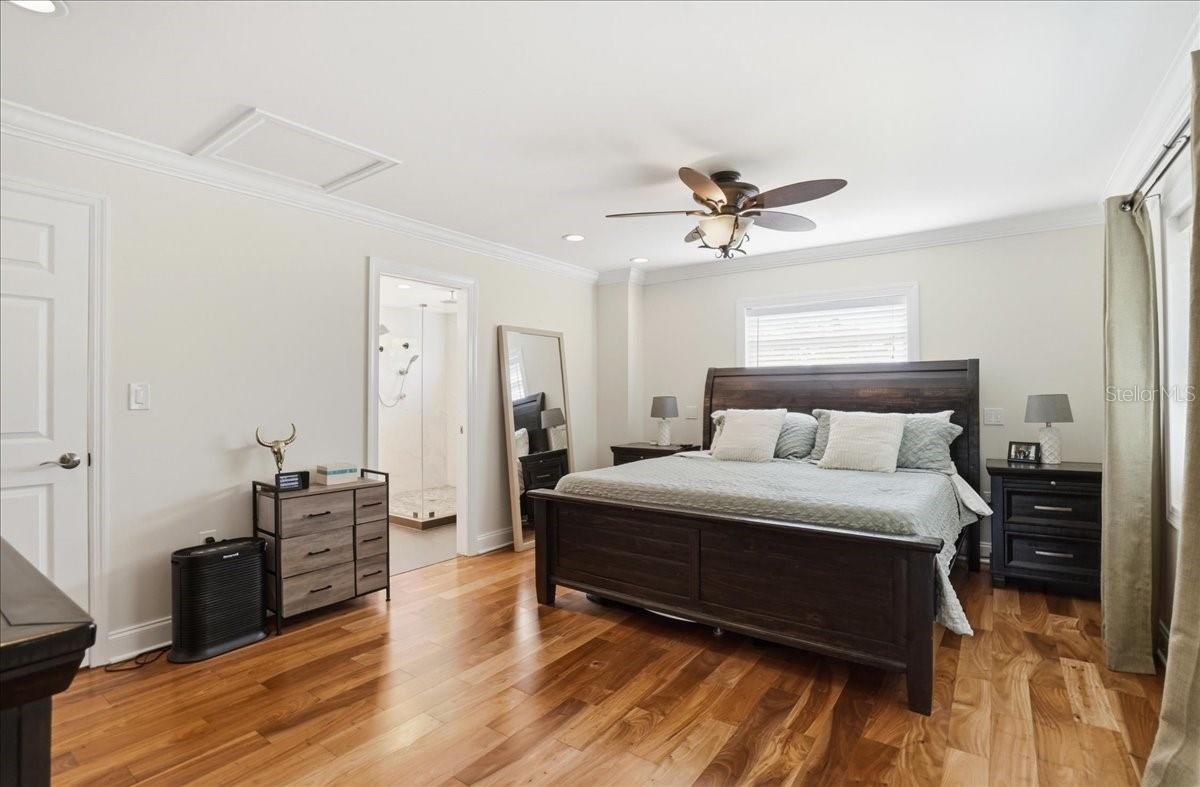 700 66TH AVE S, ST PETERSBURG, FL, 33705