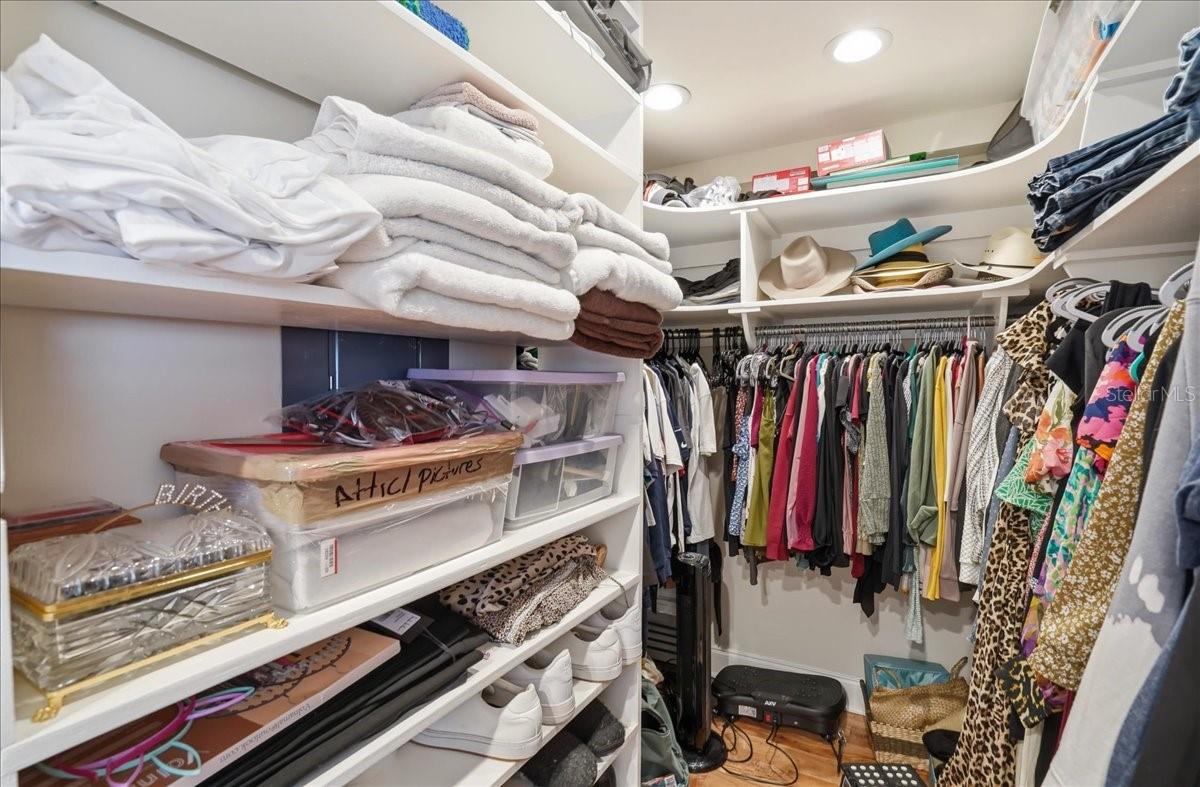 700 66TH AVE S, ST PETERSBURG, FL, 33705