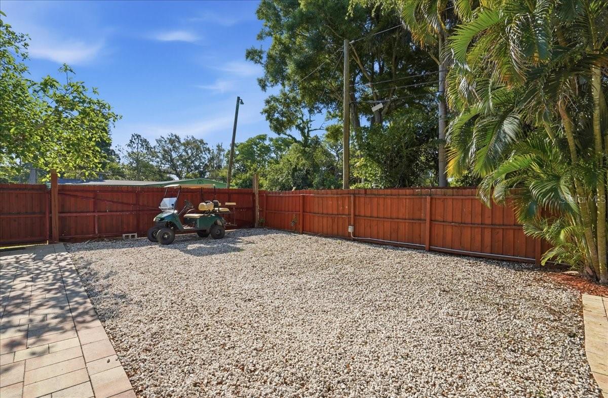 700 66TH AVE S, ST PETERSBURG, FL, 33705