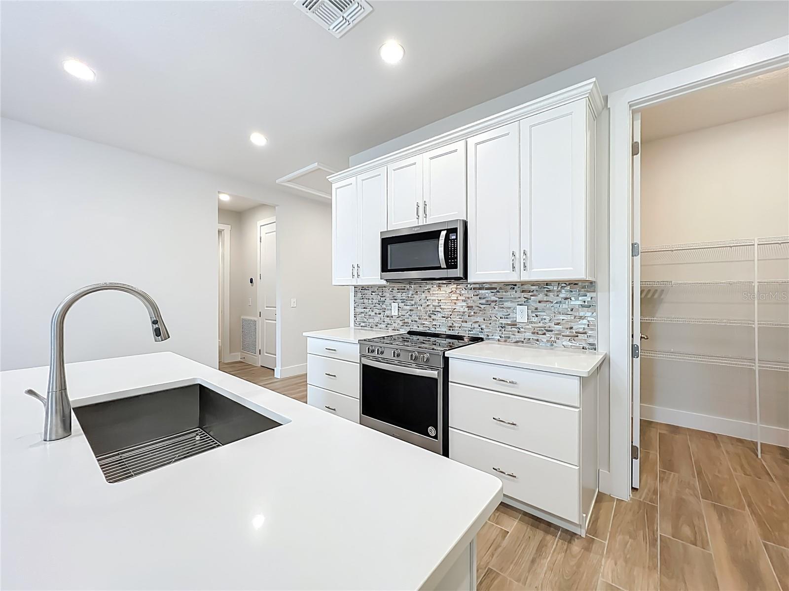 3412 BLUFF OAK LN, SANFORD, FL, 32771