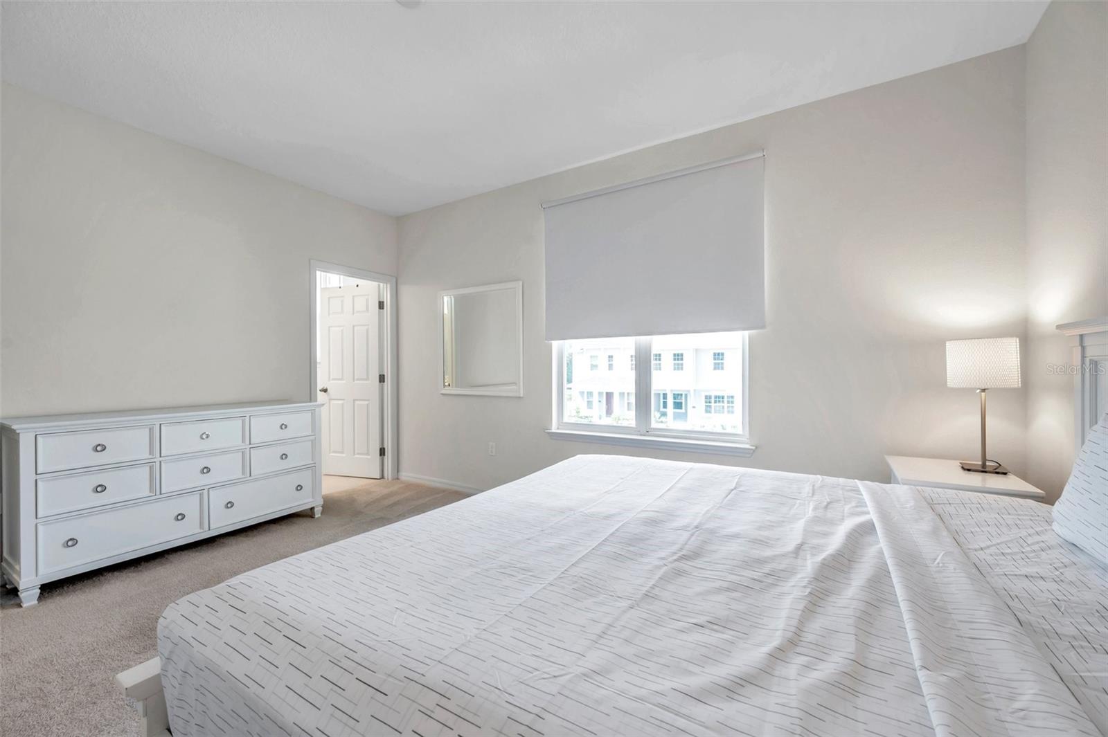 4966 AVALON PARK BLVD, WESLEY CHAPEL, FL, 33545