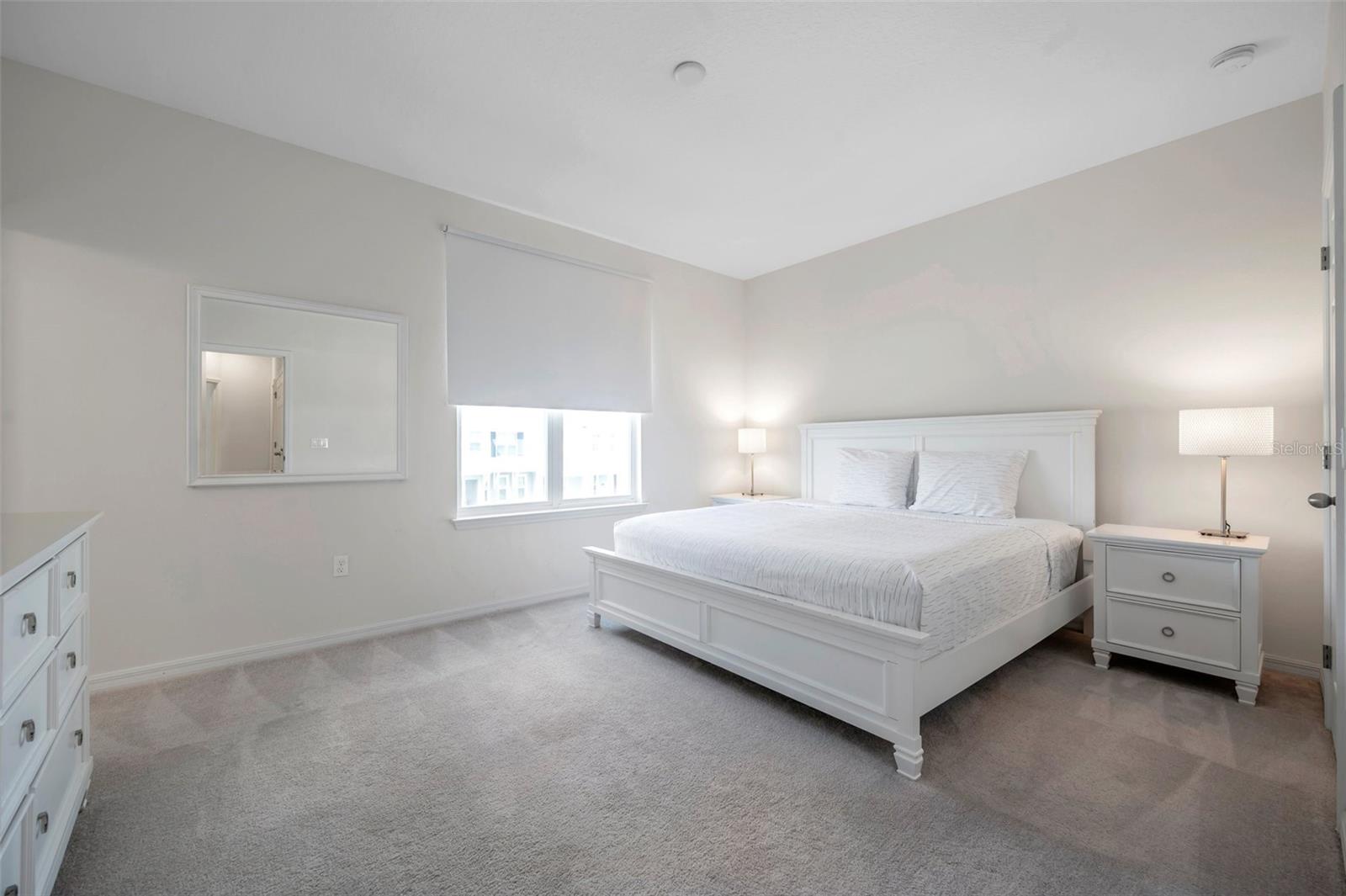 4966 AVALON PARK BLVD, WESLEY CHAPEL, FL, 33545