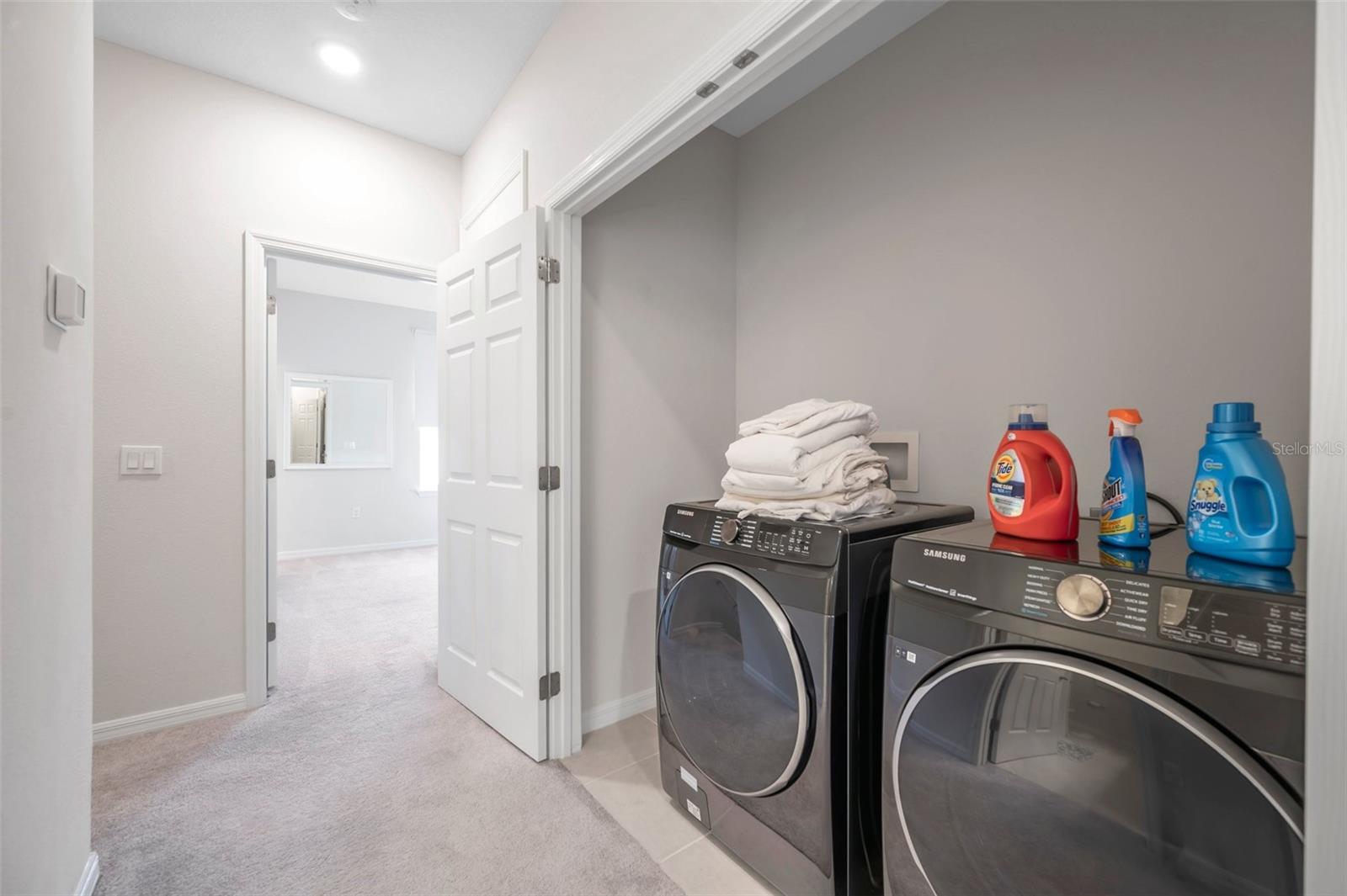 4966 AVALON PARK BLVD, WESLEY CHAPEL, FL, 33545