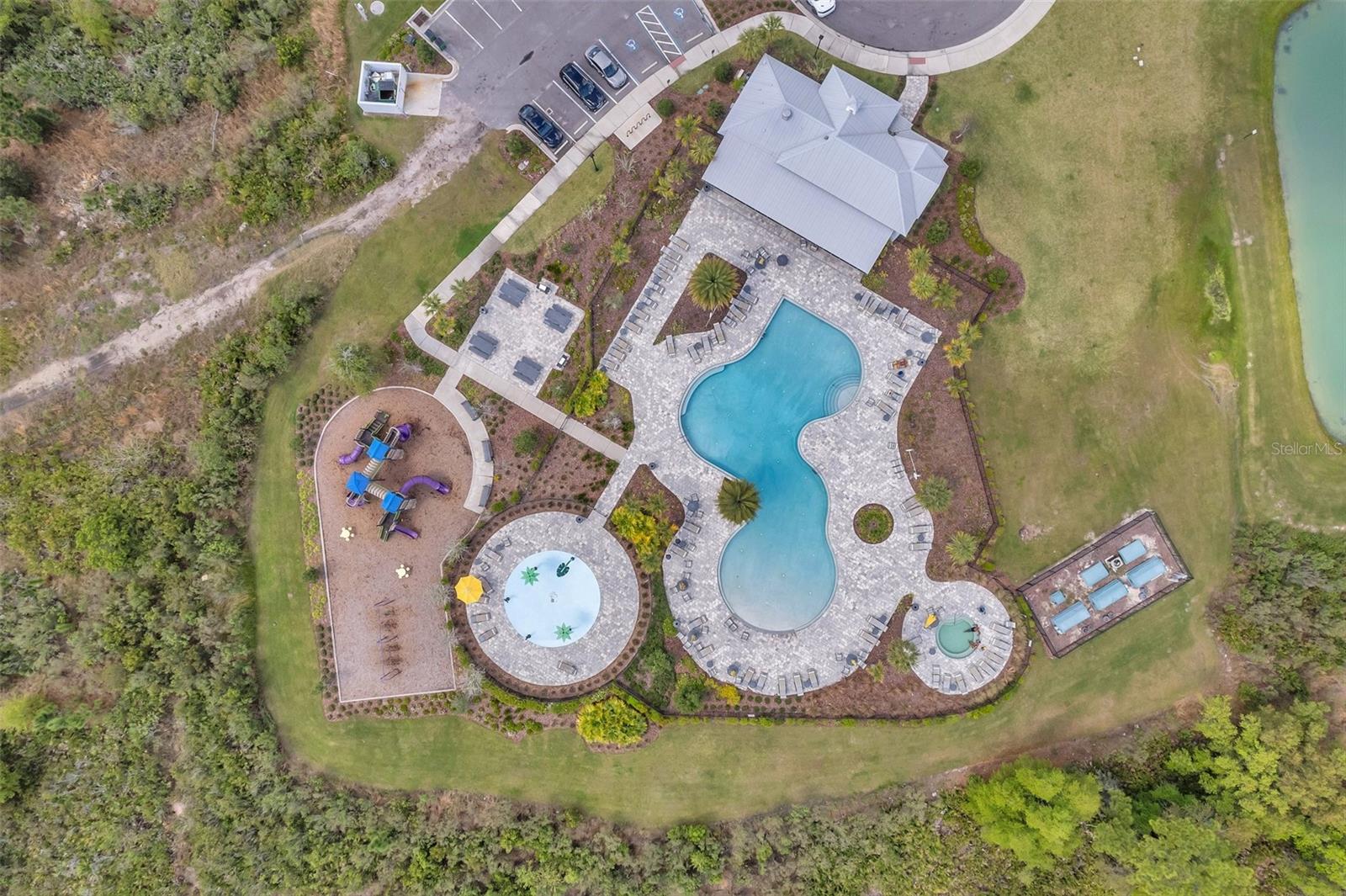 4966 AVALON PARK BLVD, WESLEY CHAPEL, FL, 33545