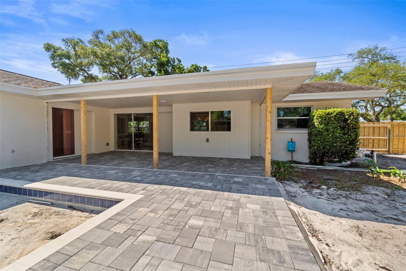 13397 86TH AVE, SEMINOLE, FL, 33776