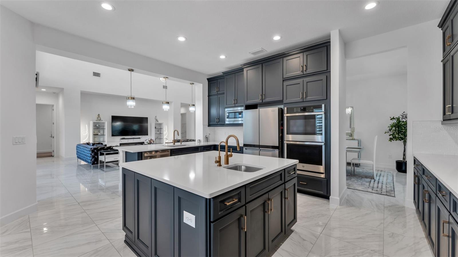 3405 JUNIPER SPRINGS ST, WESLEY CHAPEL, FL, 33543