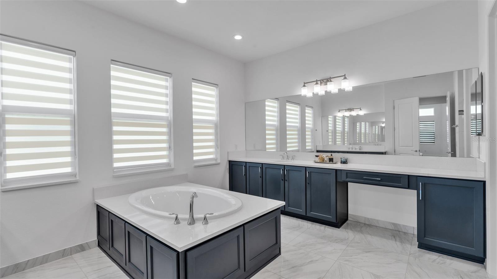 3405 JUNIPER SPRINGS ST, WESLEY CHAPEL, FL, 33543