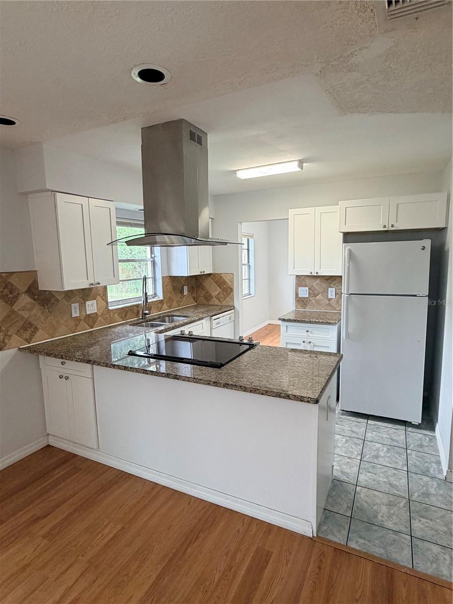 661 MURPHY RD, WINTER SPRINGS, FL, 32708