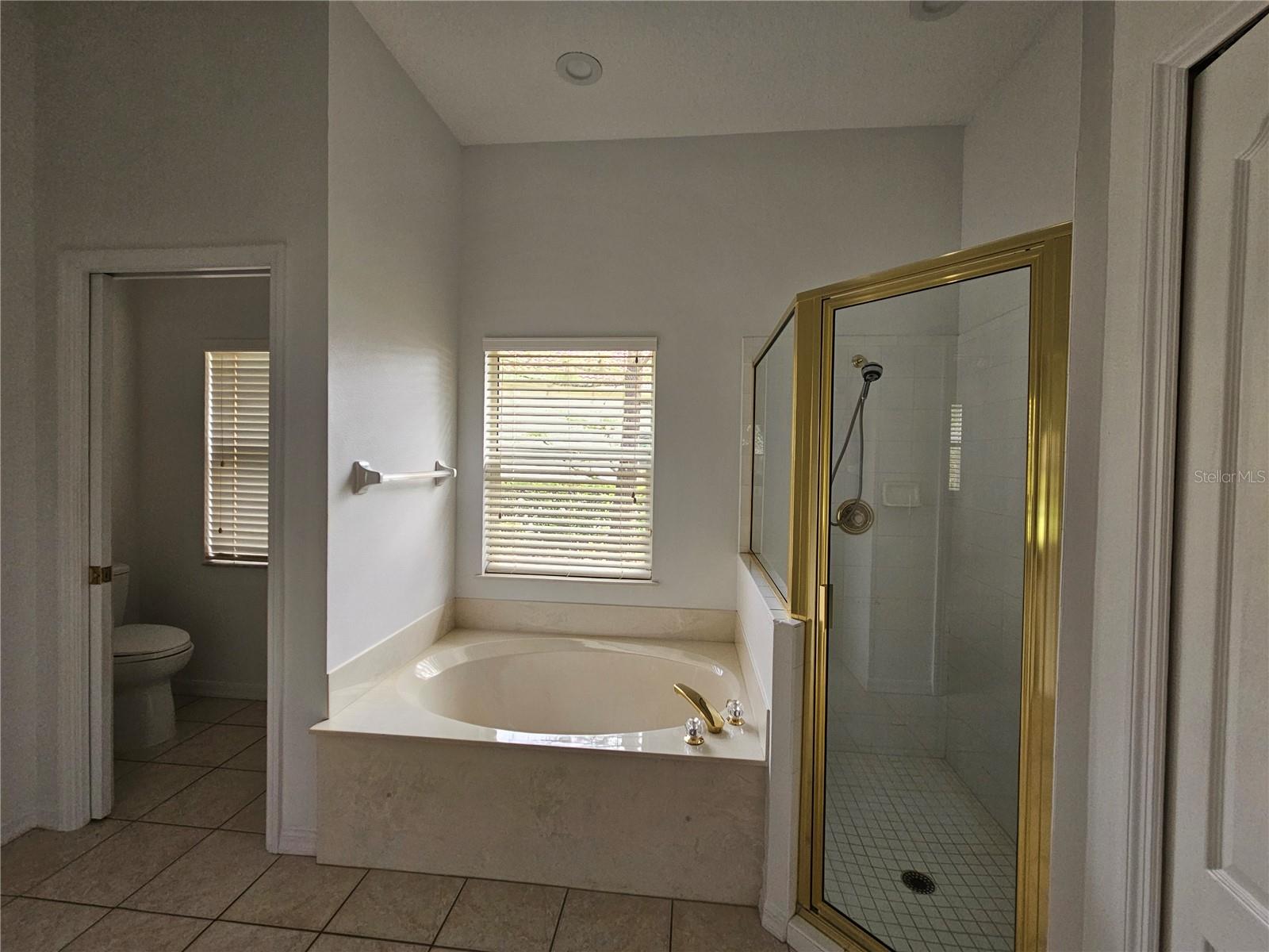 2097 WASATCH DR, SARASOTA, FL, 34235