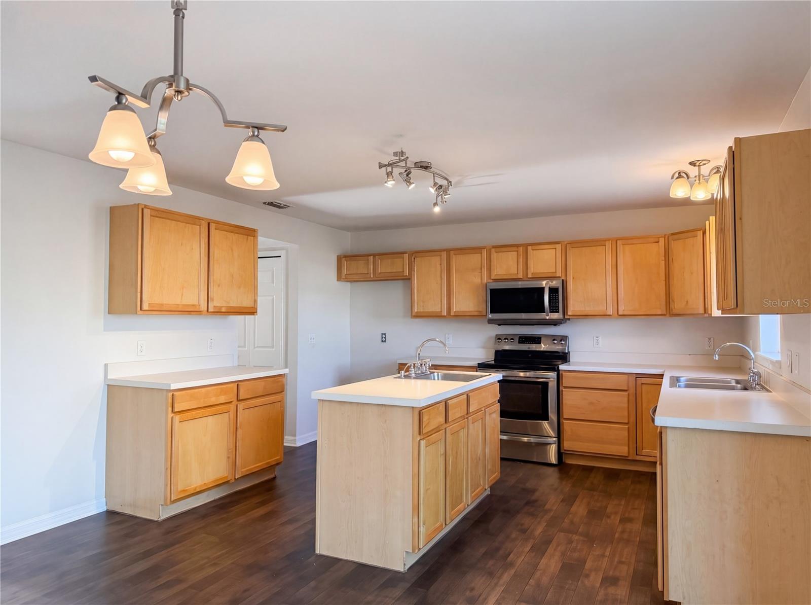 10315 BOYETTE CREEK BLVD, RIVERVIEW, FL, 33569