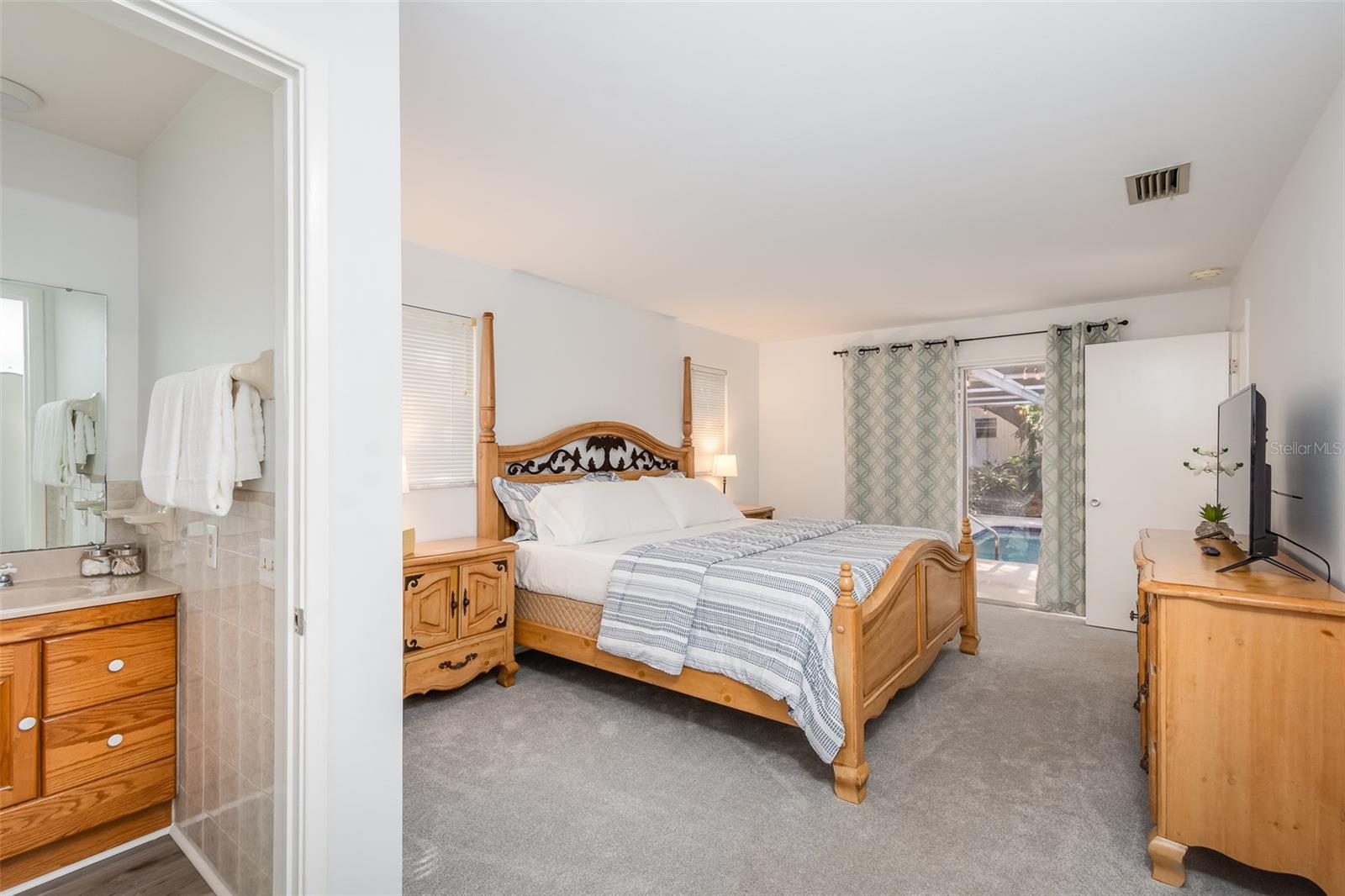 510 ANNA AVE, CLEARWATER, FL, 33765