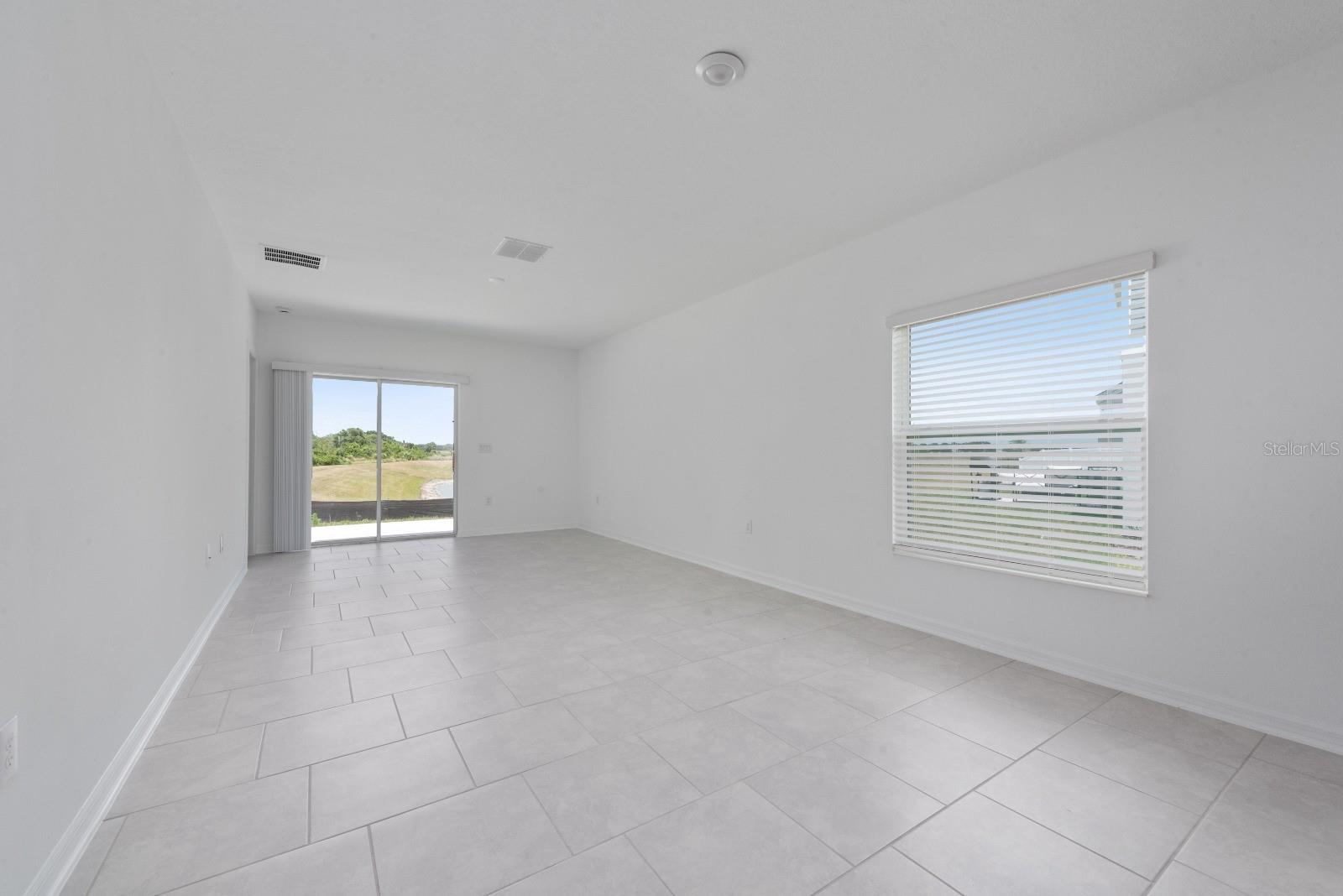 573 BELL PRAIRIE CIR, LAKE WALES, FL, 33859