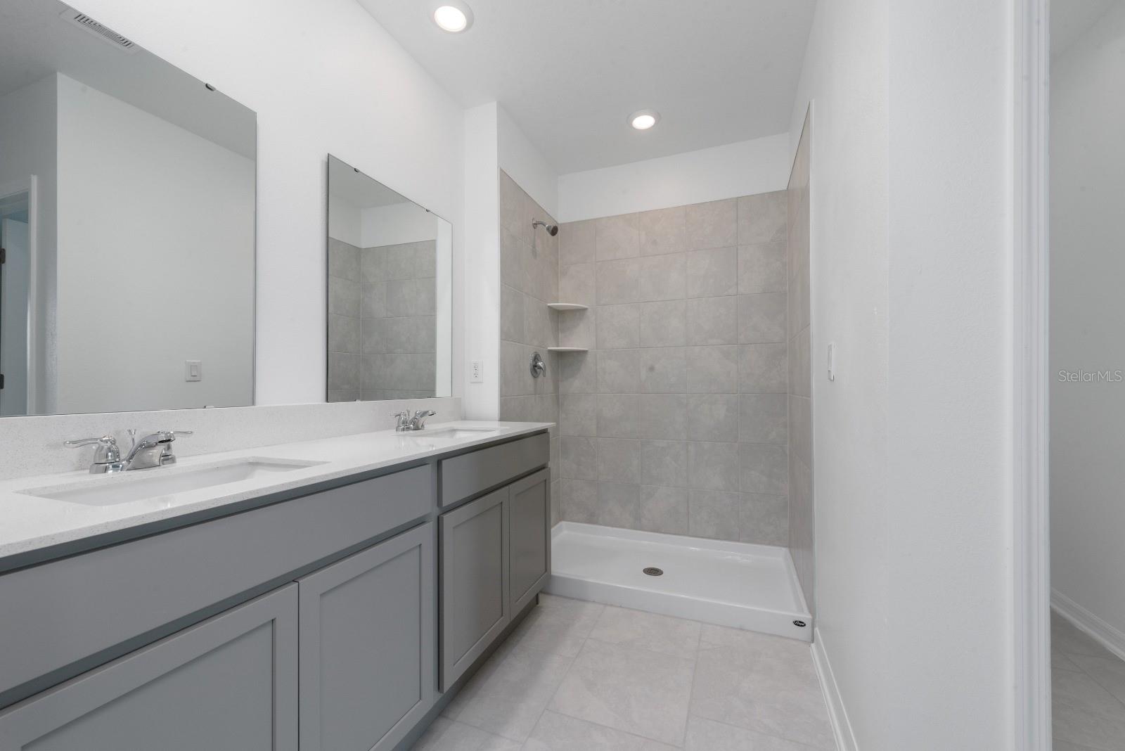 573 BELL PRAIRIE CIR, LAKE WALES, FL, 33859