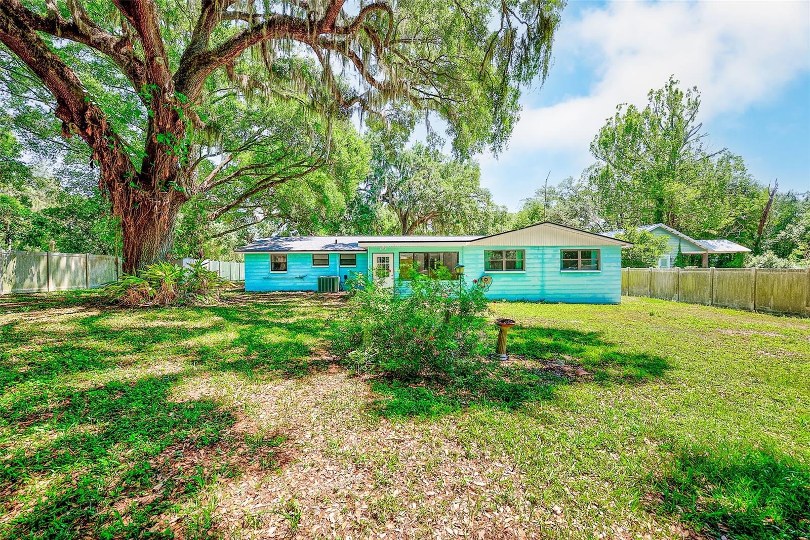 228 SKYWOOD DR, VALRICO, FL, 33594