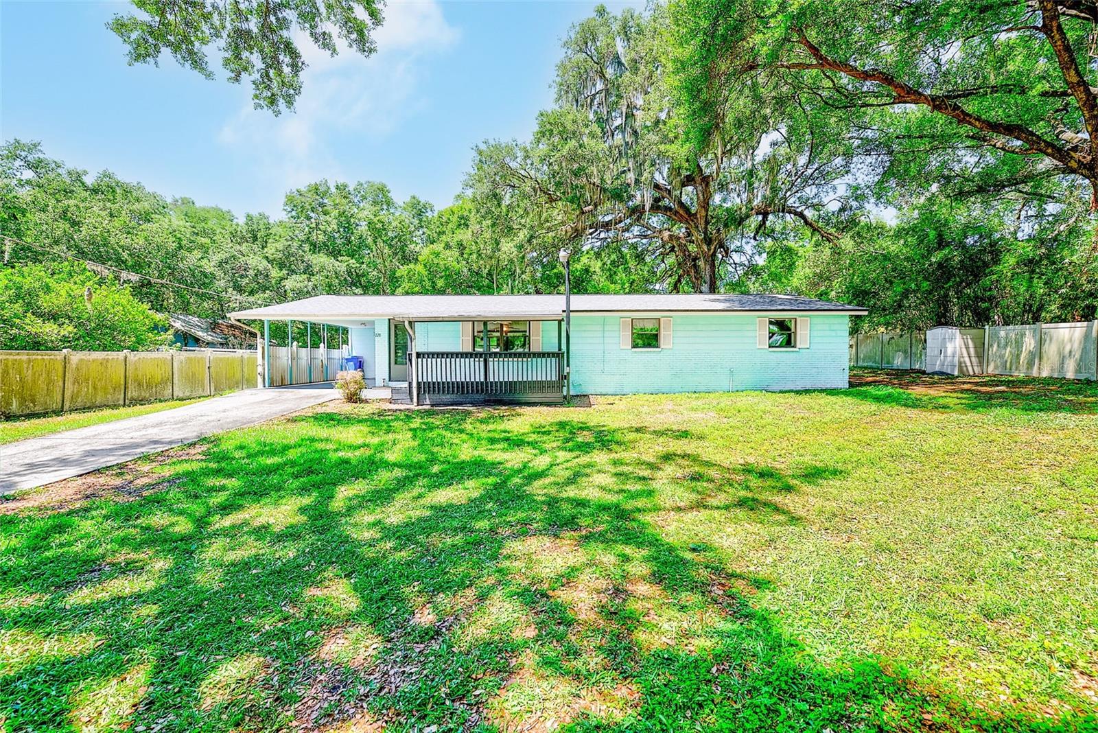 228 SKYWOOD DR, VALRICO, FL, 33594