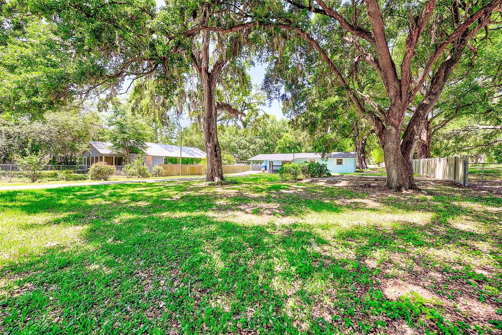 228 SKYWOOD DR, VALRICO, FL, 33594