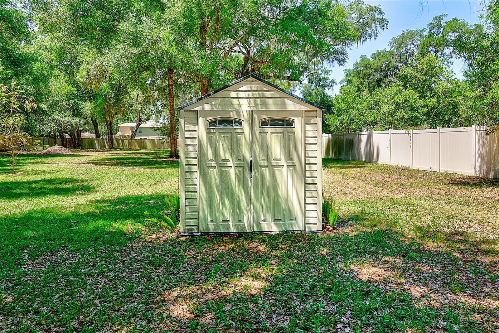 228 SKYWOOD DR, VALRICO, FL, 33594