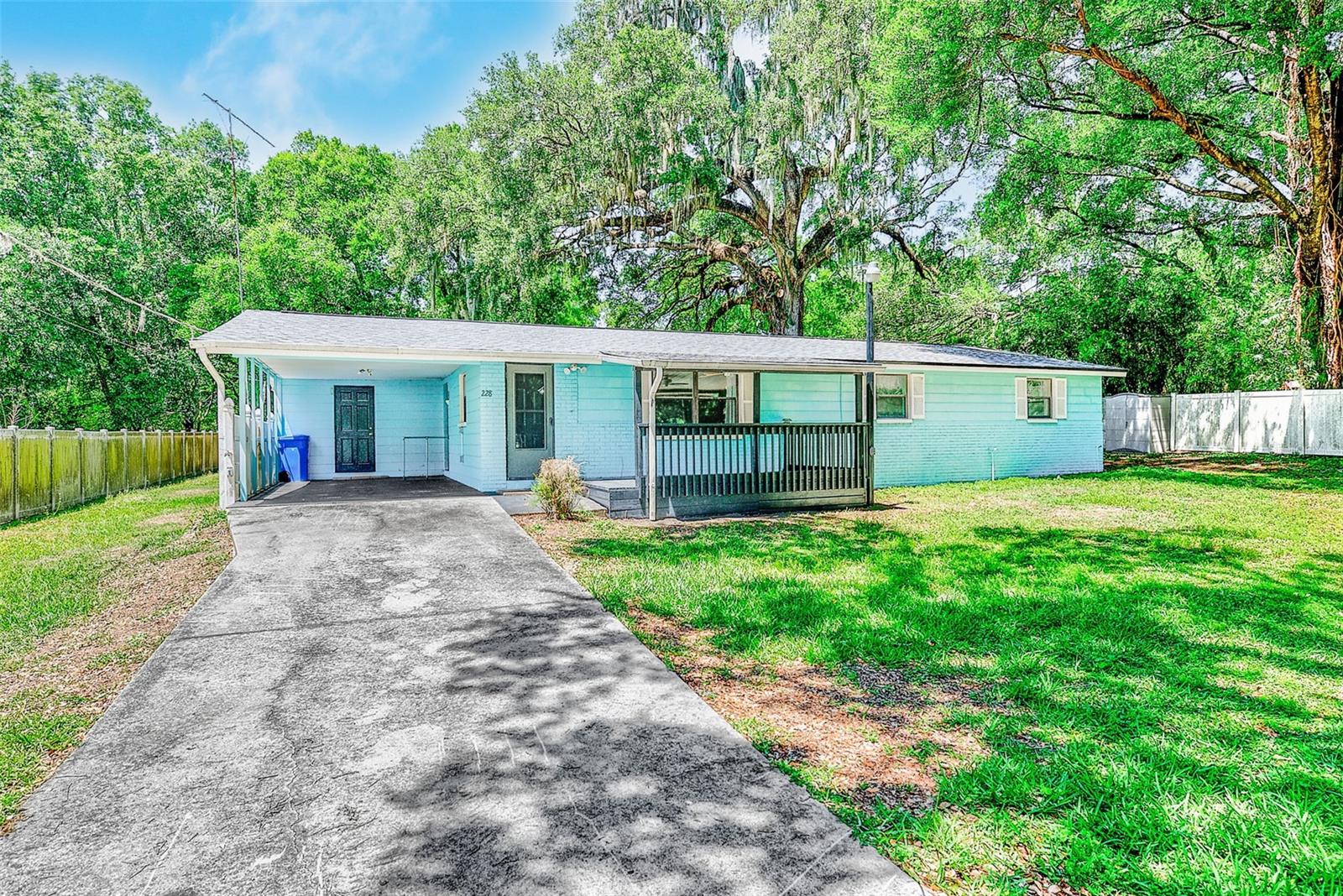 228 SKYWOOD DR, VALRICO, FL, 33594