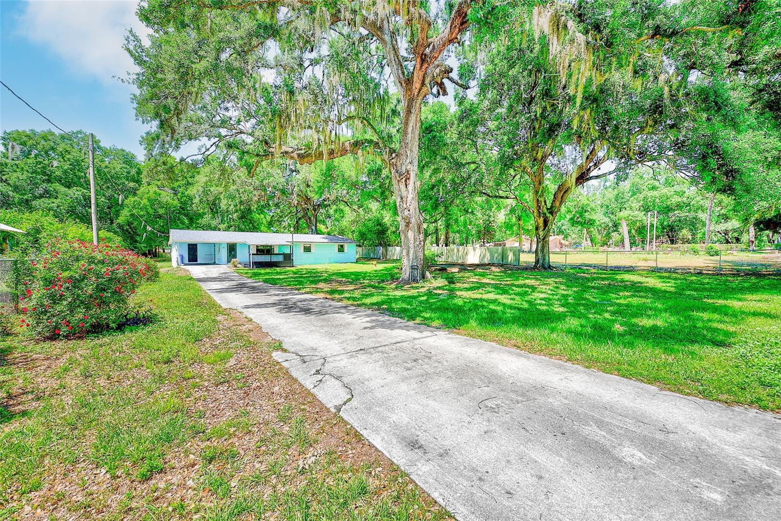 228 SKYWOOD DR, VALRICO, FL, 33594