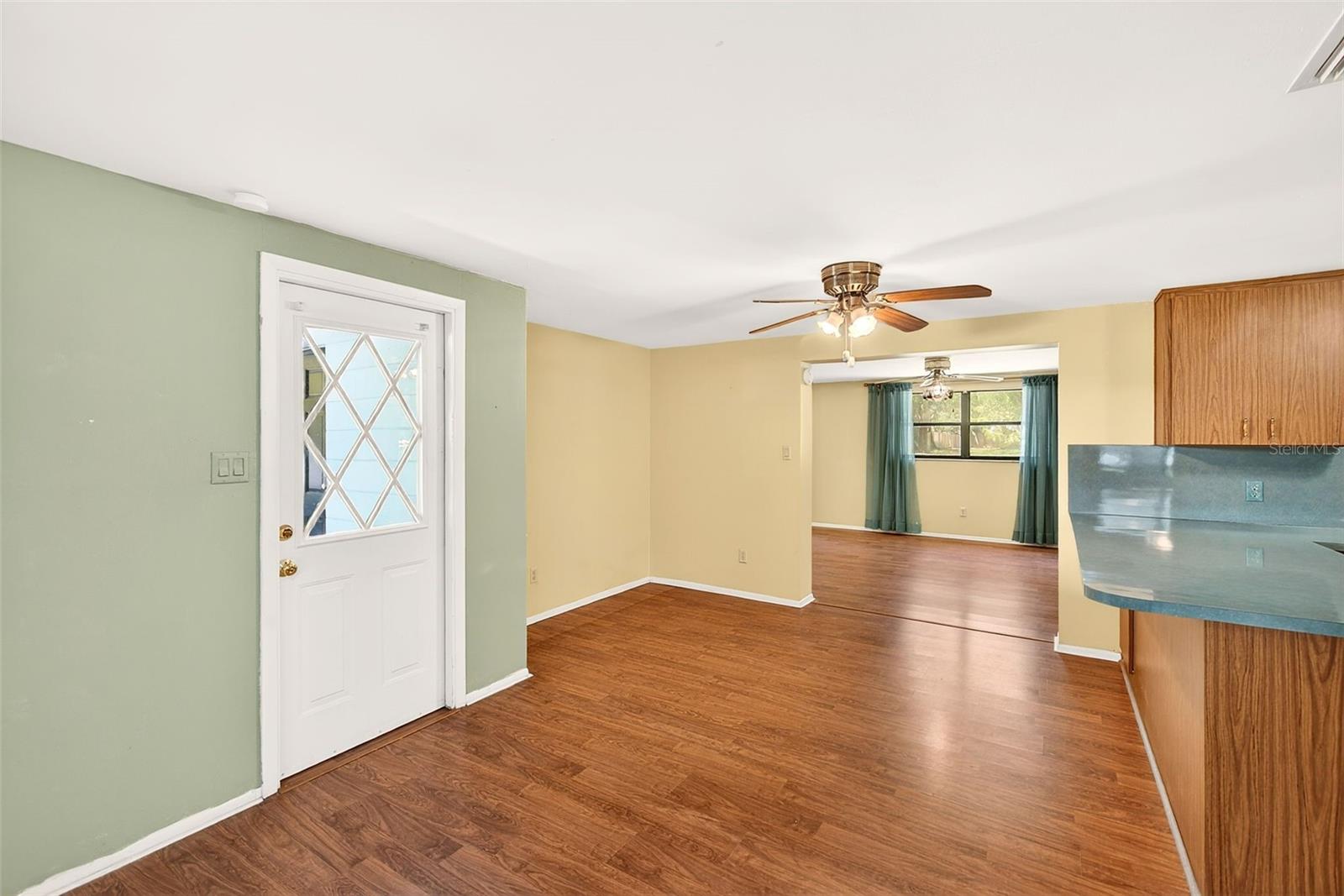 228 SKYWOOD DR, VALRICO, FL, 33594