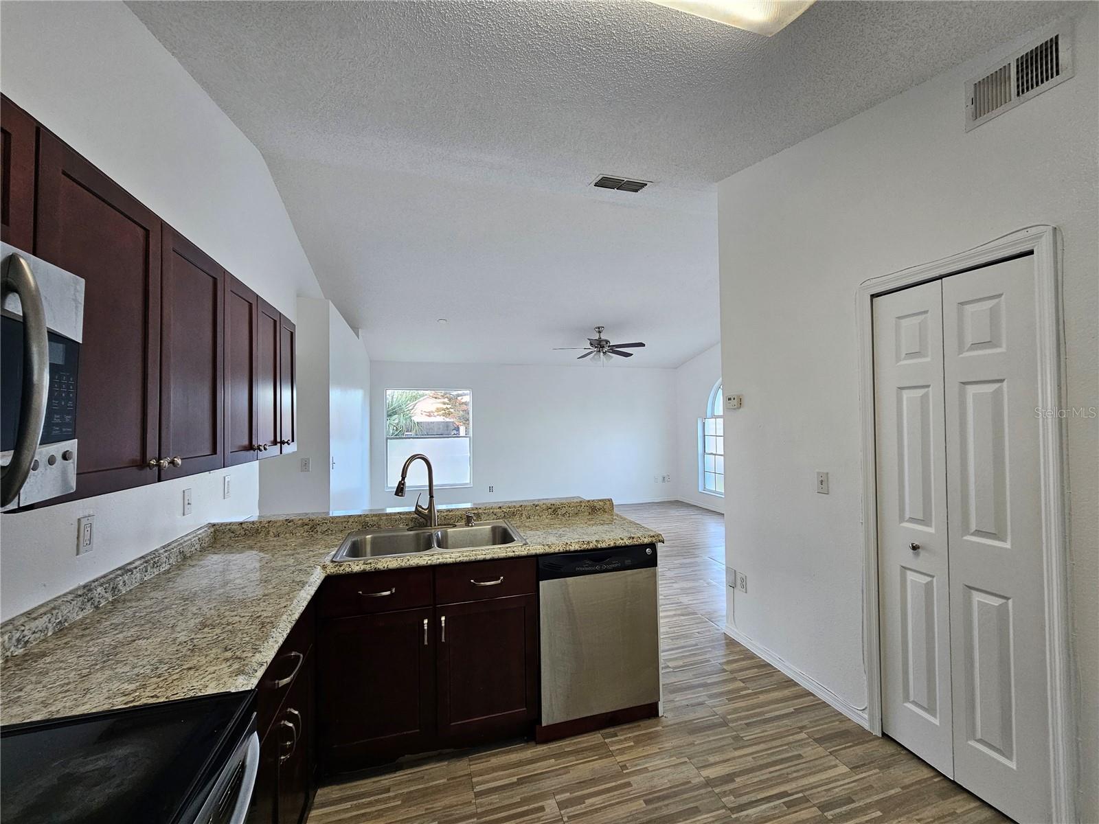 430 SOUTHERN CHARM DR, ORLANDO, FL, 32807