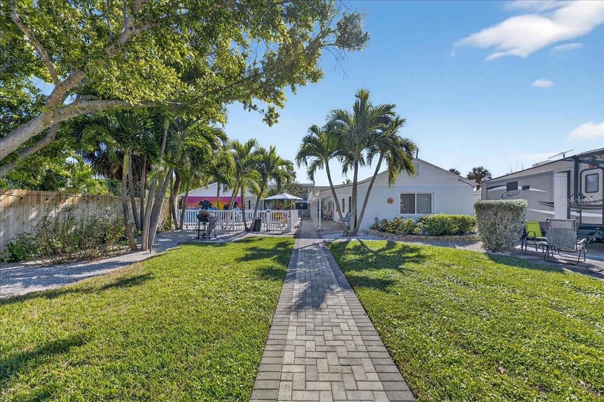 523 72ND AVE, ST PETE BEACH, FL, 33706