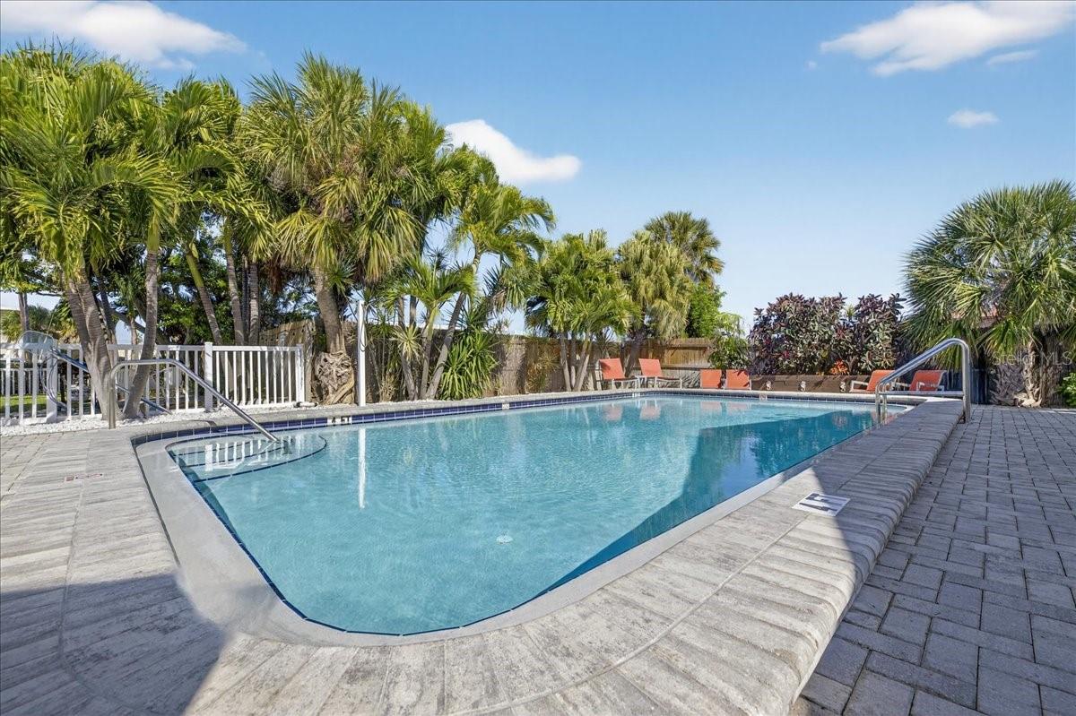 523 72ND AVE, ST PETE BEACH, FL, 33706