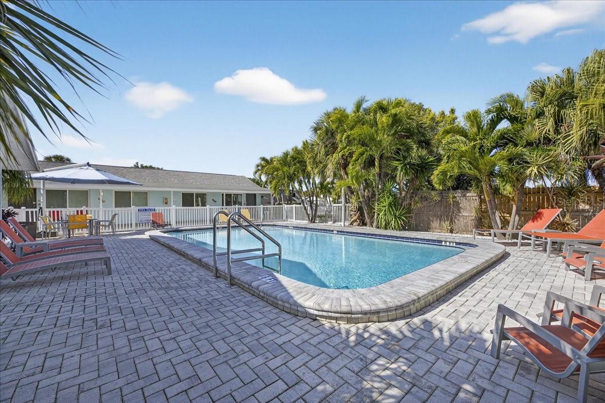 523 72ND AVE, ST PETE BEACH, FL, 33706