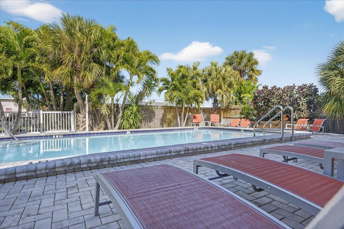 523 72ND AVE, ST PETE BEACH, FL, 33706