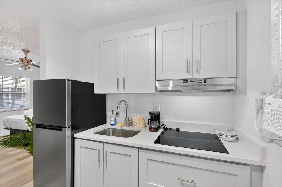 523 72ND AVE, ST PETE BEACH, FL, 33706