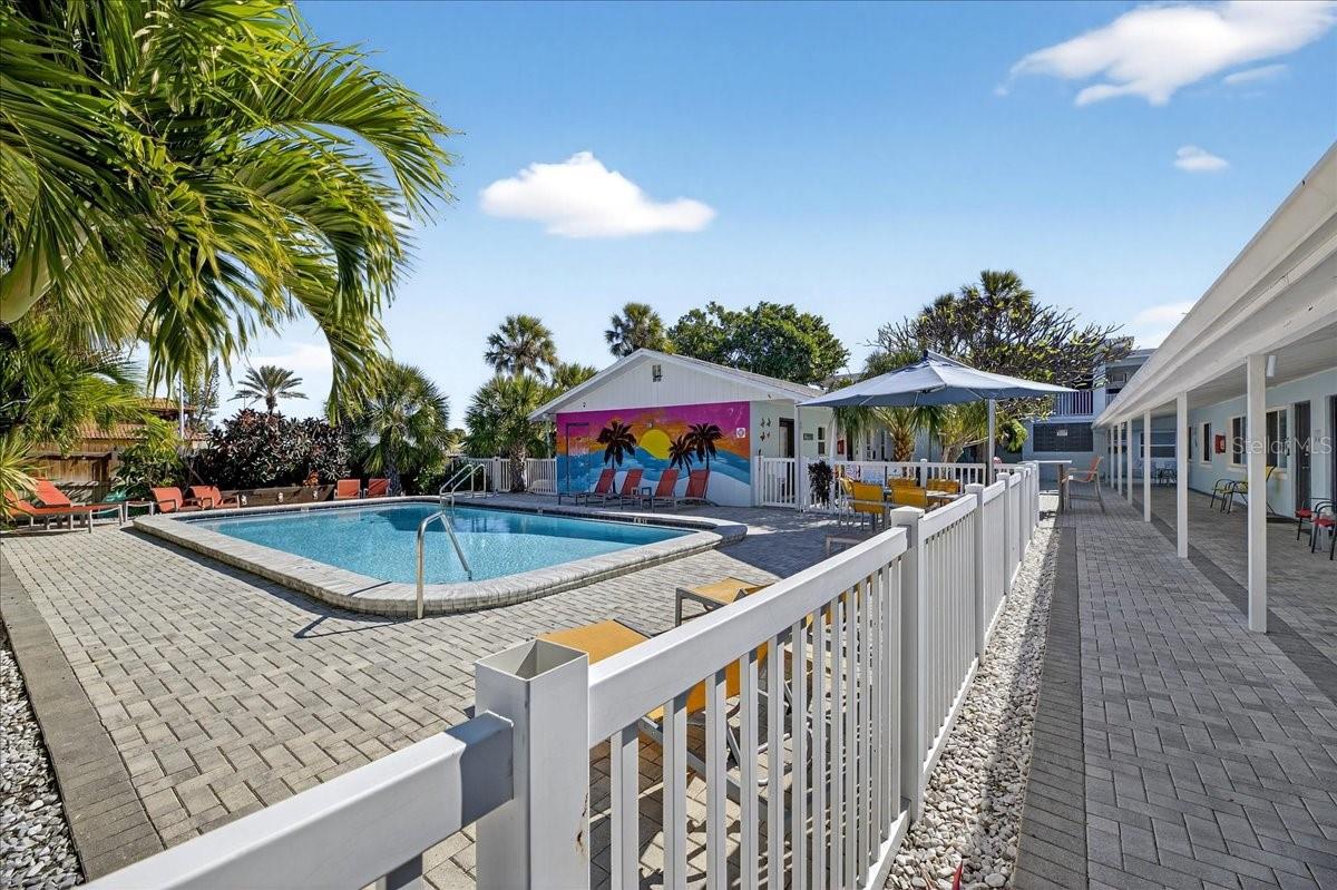 523 72ND AVE, ST PETE BEACH, FL, 33706