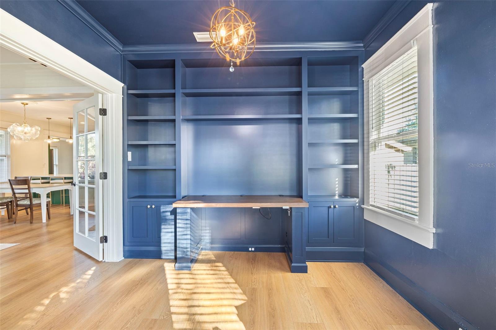 5709 N SUWANEE AVE, TAMPA, FL, 33604