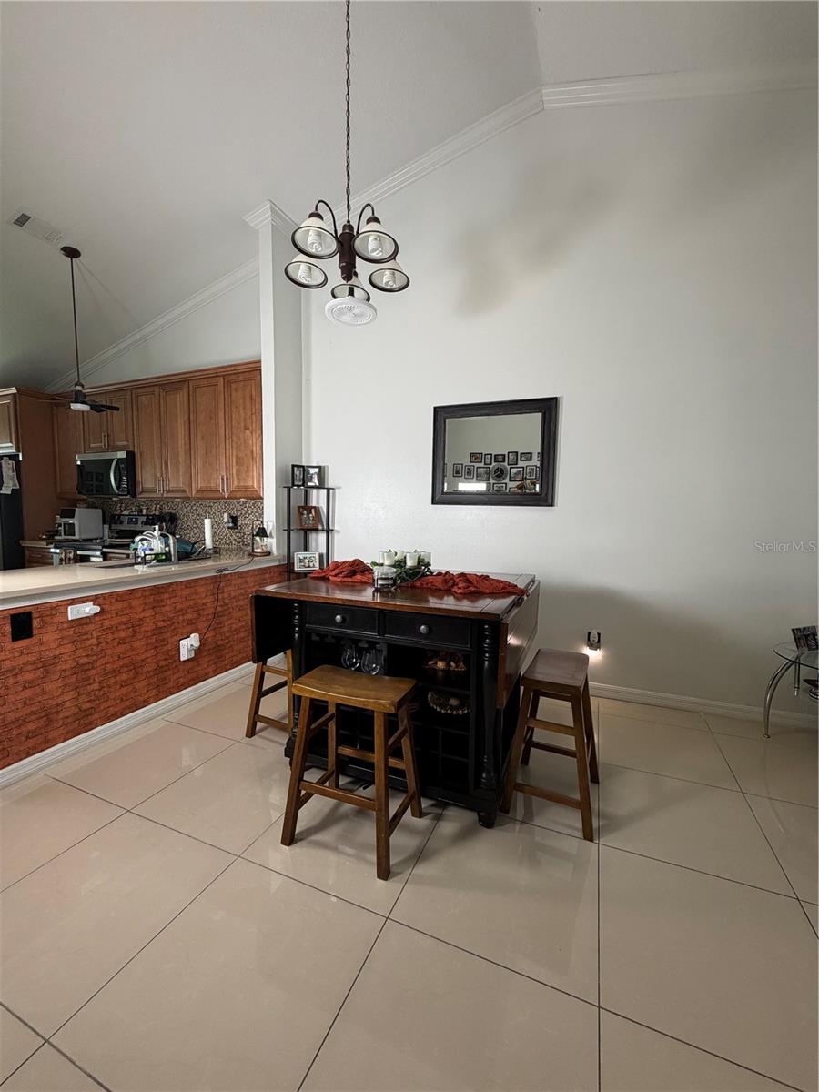 36 LAKEPOINTE CIR, KISSIMMEE, FL, 34743