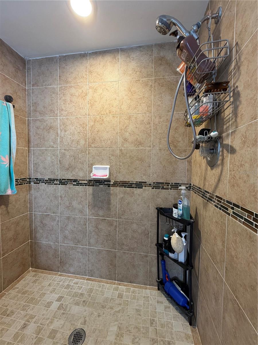 36 LAKEPOINTE CIR, KISSIMMEE, FL, 34743