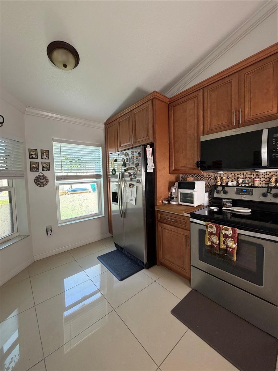 36 LAKEPOINTE CIR, KISSIMMEE, FL, 34743