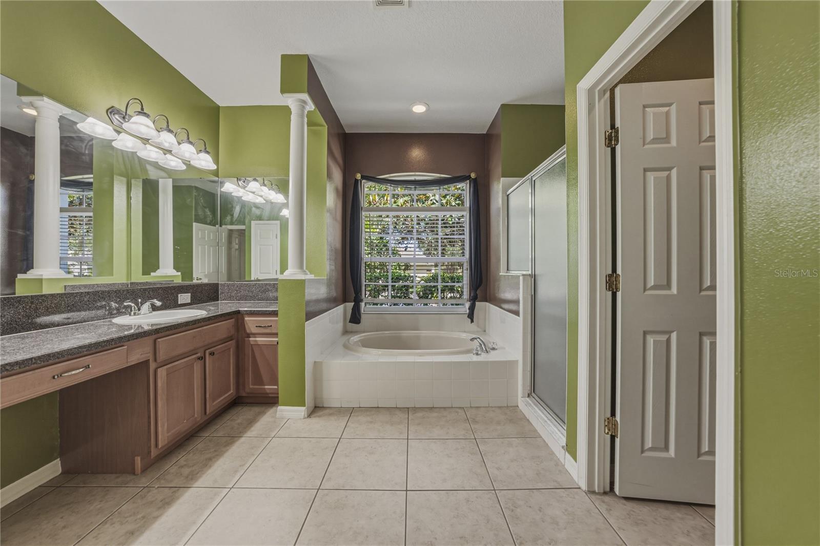 1603 GRAND HERITAGE BLVD, VALRICO, FL, 33594