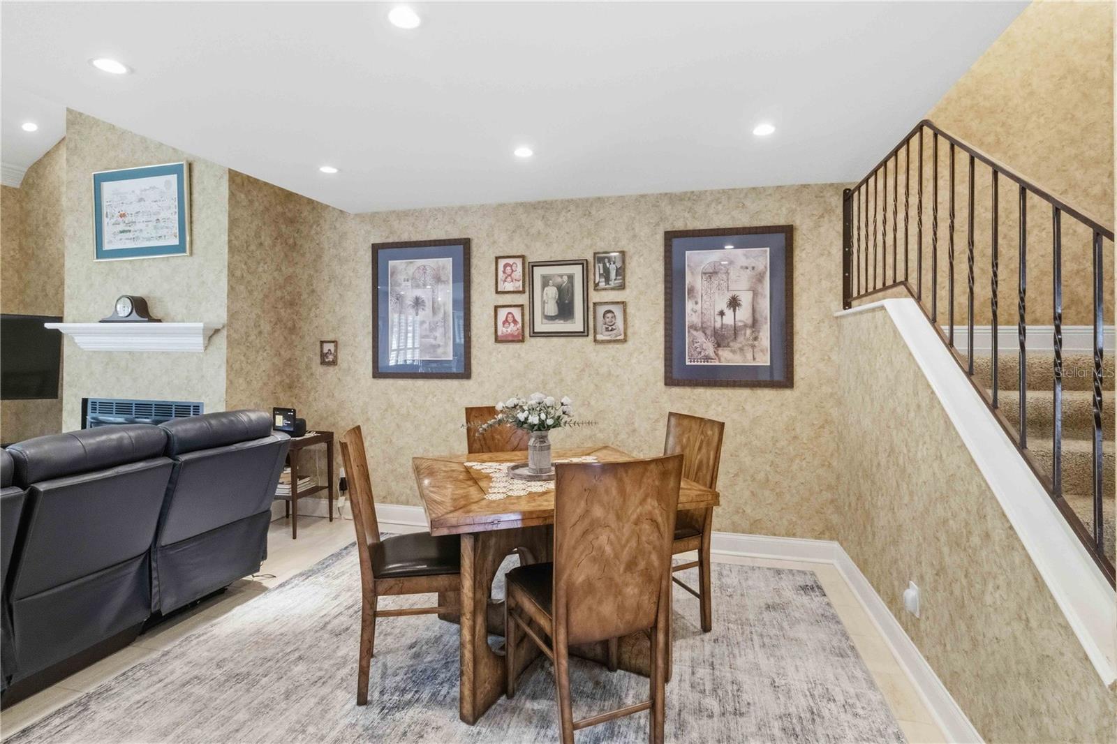 5414 S CRESCENT DR, TAMPA, FL, 33611