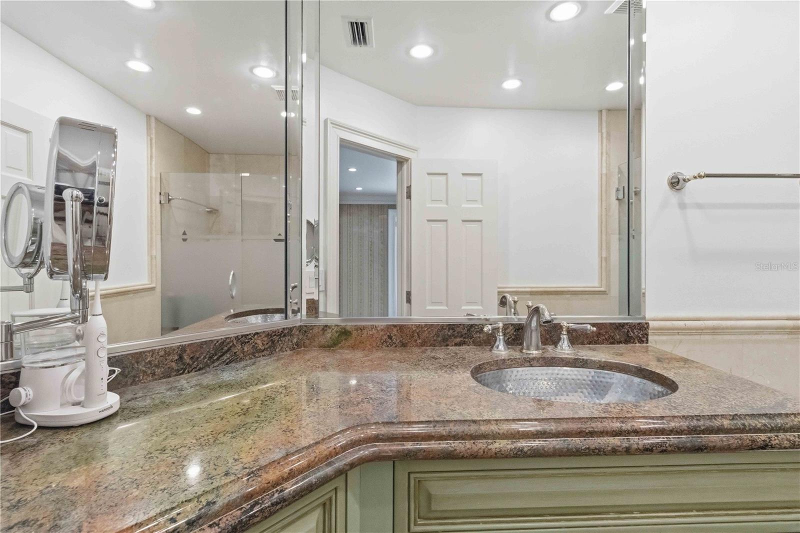 5414 S CRESCENT DR, TAMPA, FL, 33611