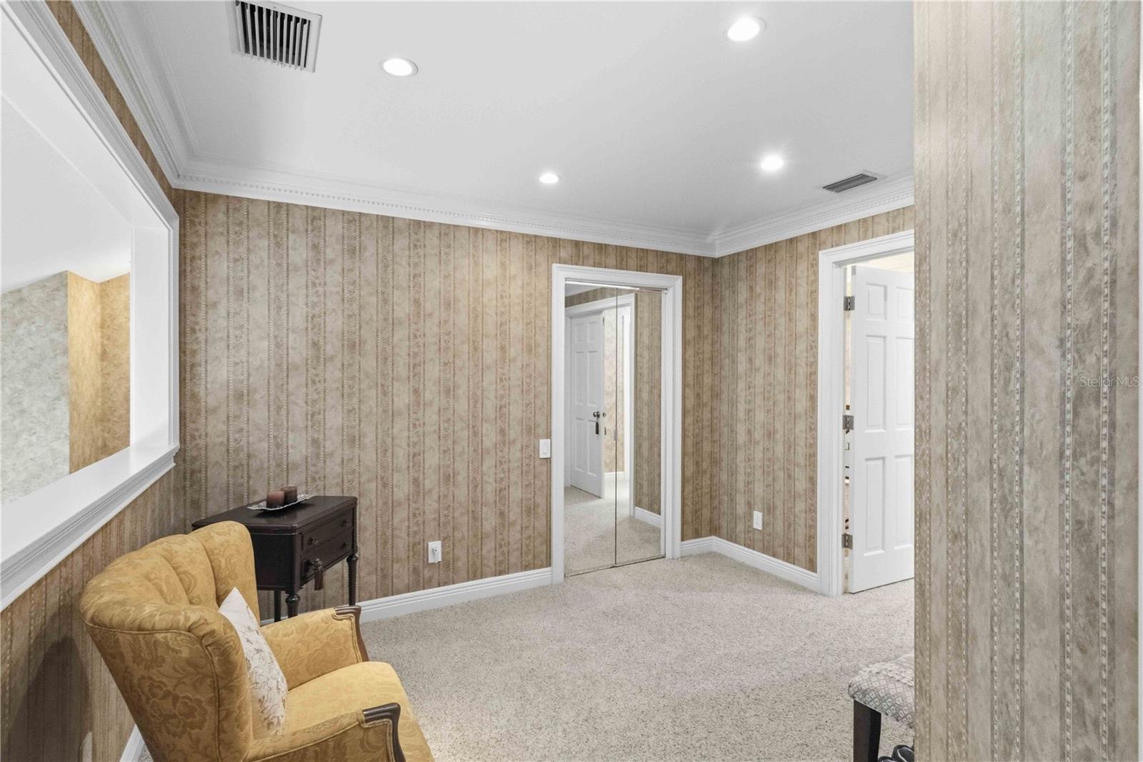 5414 S CRESCENT DR, TAMPA, FL, 33611